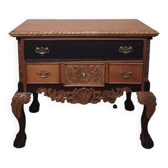 Chippendale English chest of 4 drawers