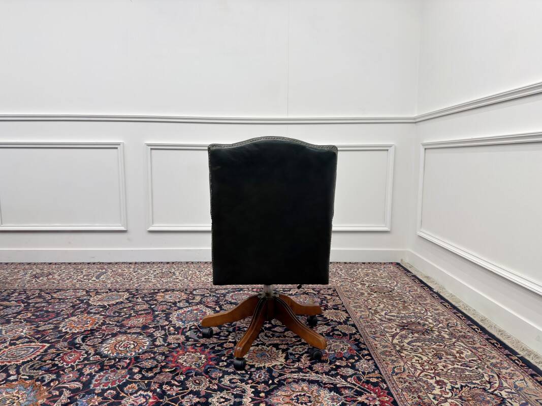Green English Chesterfield Desk Chair