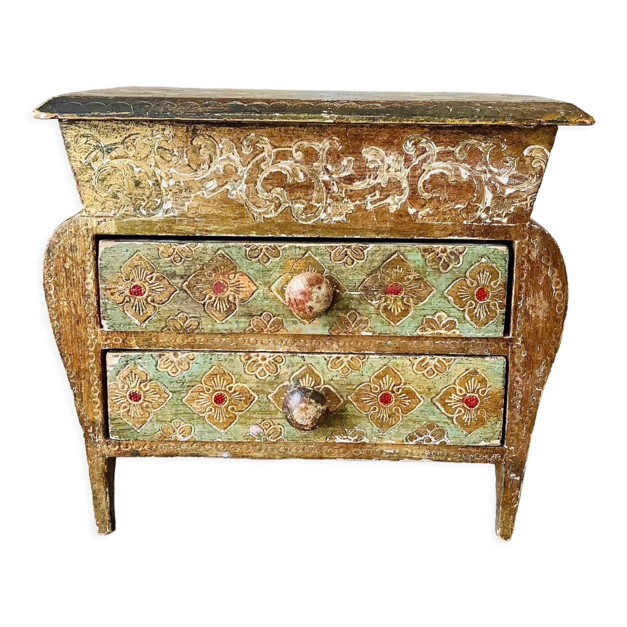Venetian-style jewelry chest, Florentine wooden