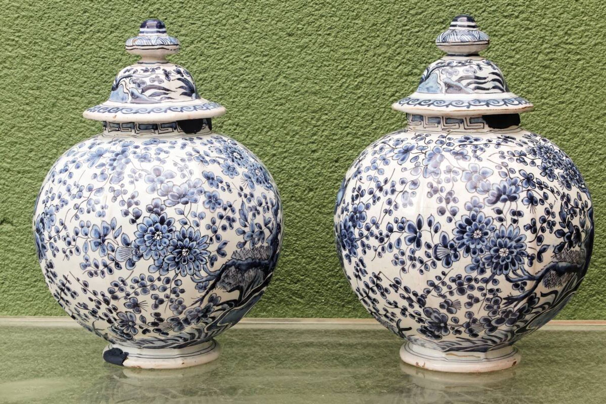 Pair of covered vases, Delft, 18th century, Willem Van der Kool