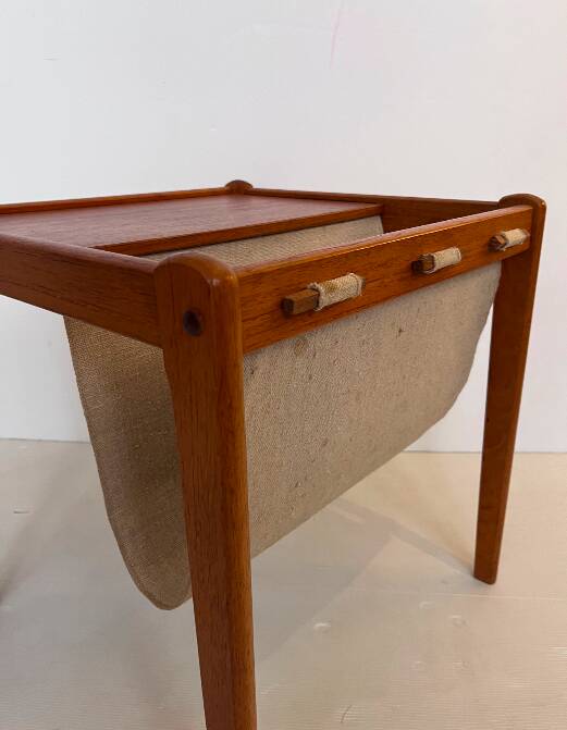 occasional table / magazine rack in teak and turbo-edged fabric