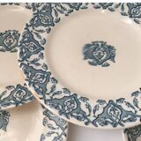 Ensemble de 7 assiettes Terre de Fer Rhodes Longwy XIX