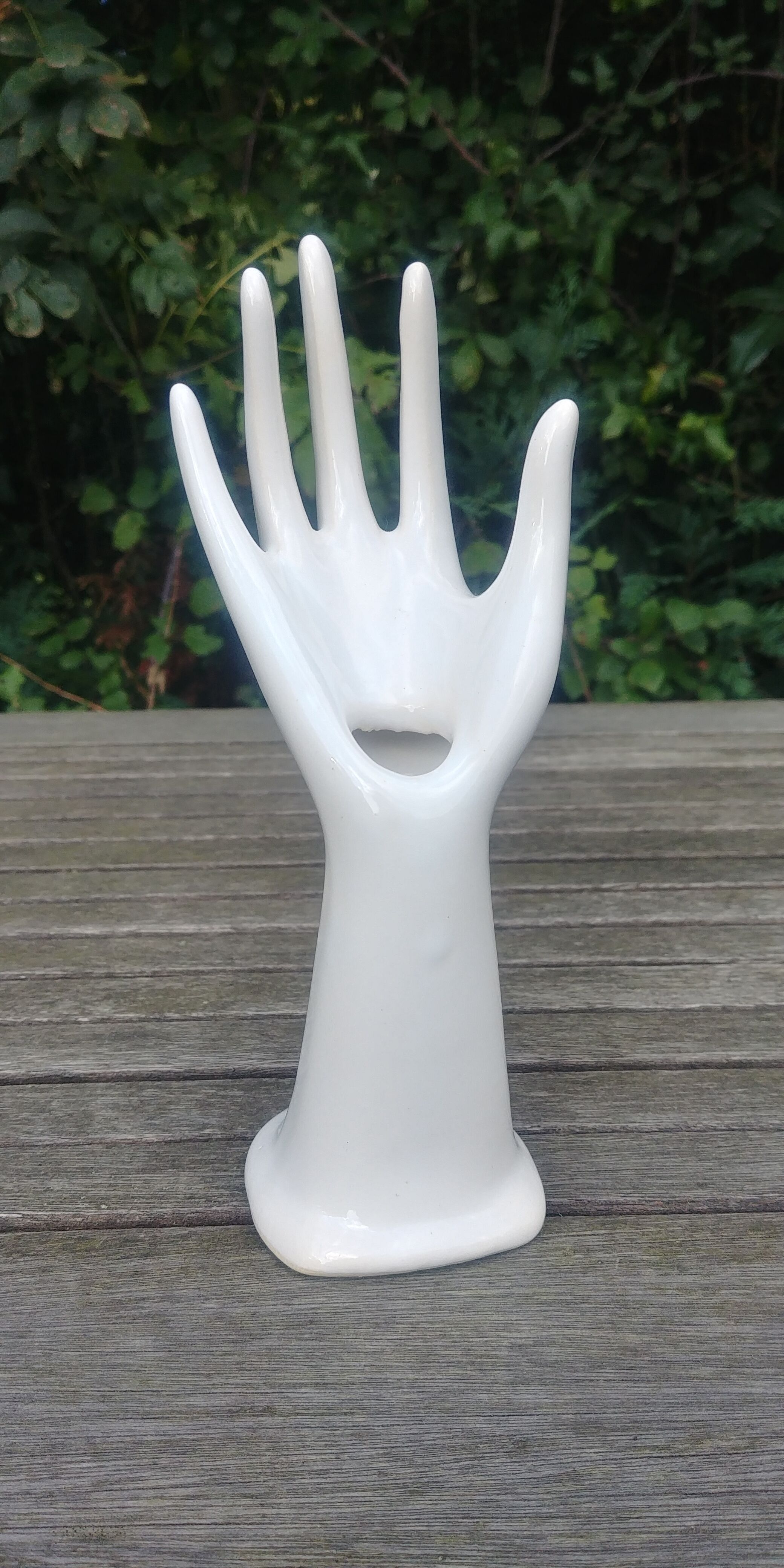 Hand ring holder, vase in white ceramic Vintage