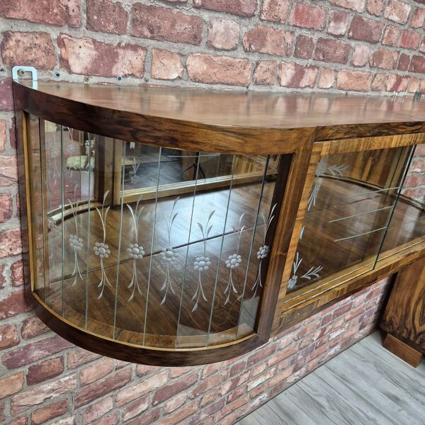 Grand cabinet mural Art Déco en noyer recyclé avec verre gravé - années 1930