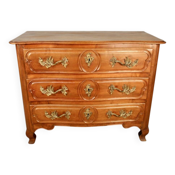 Commode Lyonnaise en noyer, XVIIIème s.