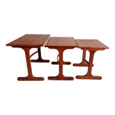 Ensemble de 3 tables gigognes en teck G-plan, années 1960