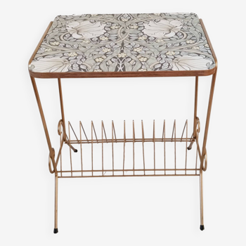 Table porte électrophone, porte vinyles , vintage, relookée , années 50, motif William Morris