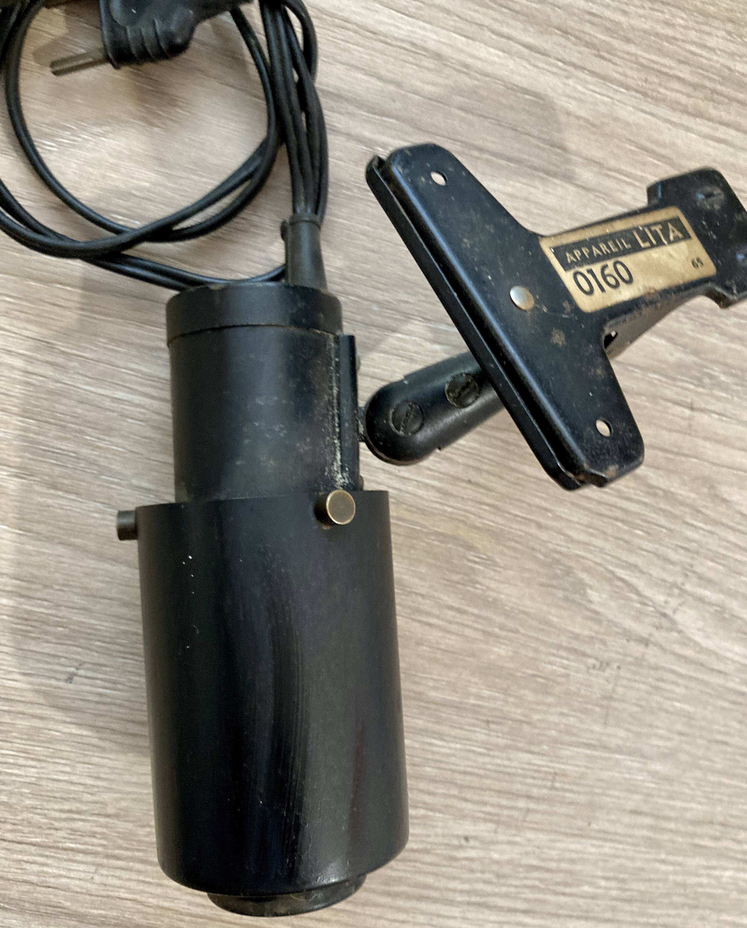 Jacques BINY (1913-76) Spot à pinces Lita 0160 Zodiaque Zodiac noir vintage