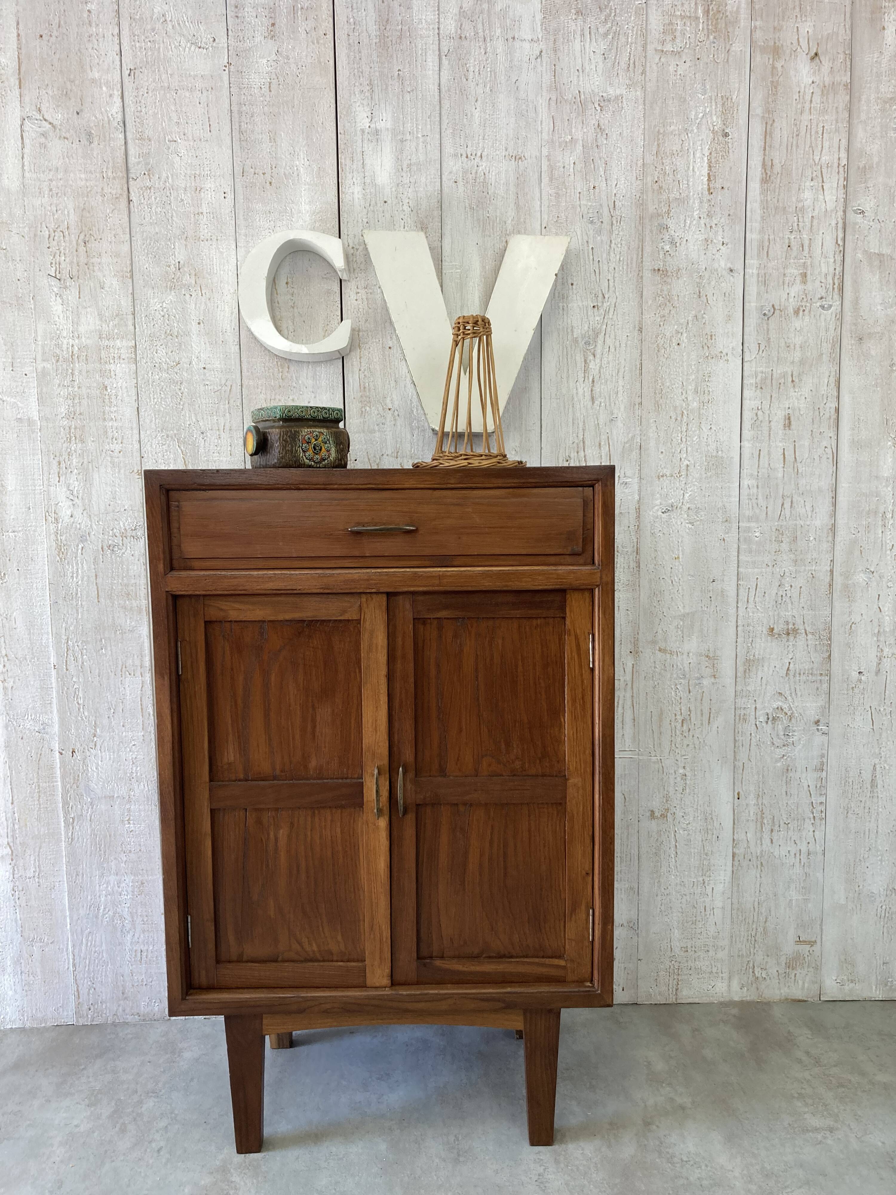 Buffet vintage