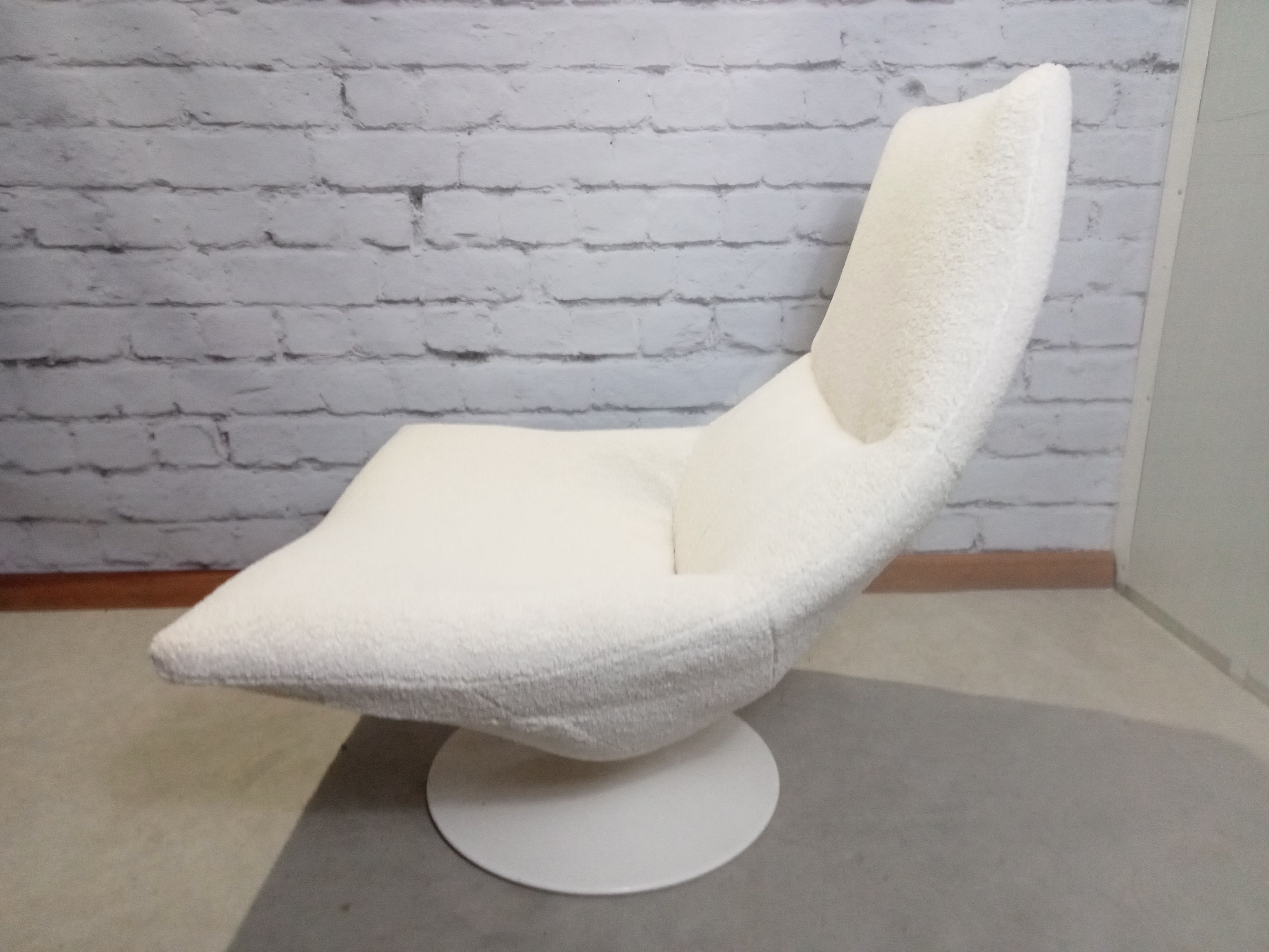 Fauteuil pivotant 1960
