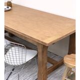 Farm table