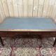 Bureau plat de style Louis XVI en marqueterie 196 cm