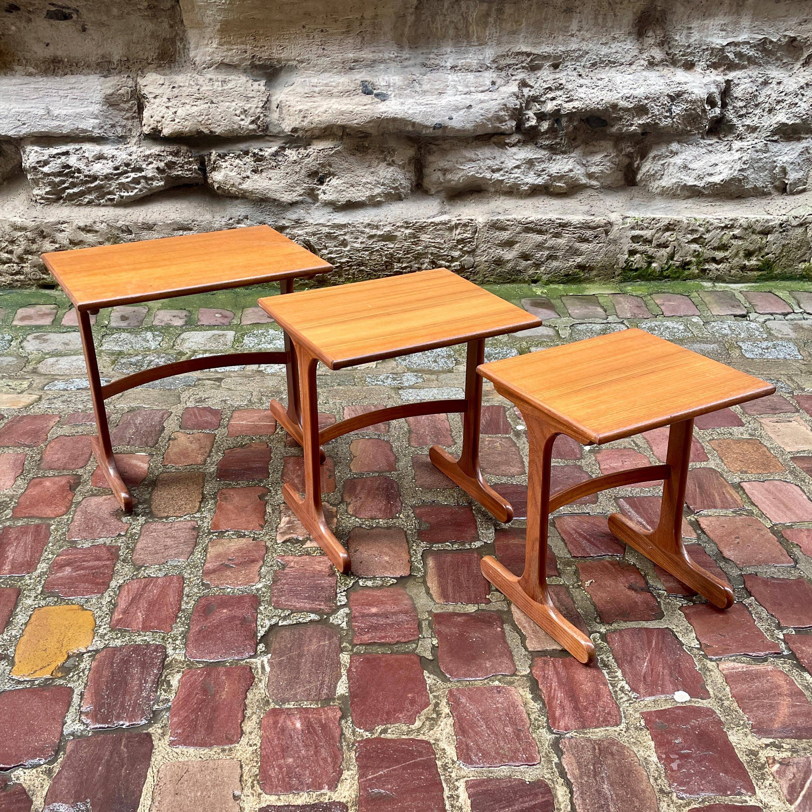 Scandinavian nesting tables in teak from the 1960s.