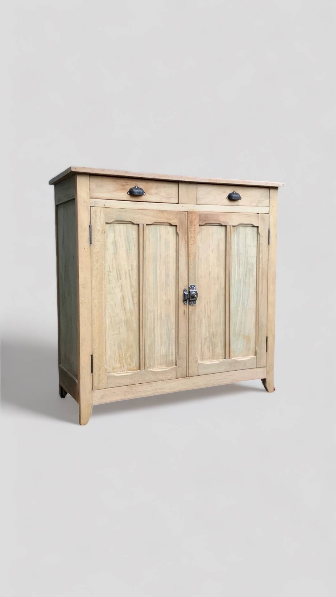 Buffet parisien ancien bois brut