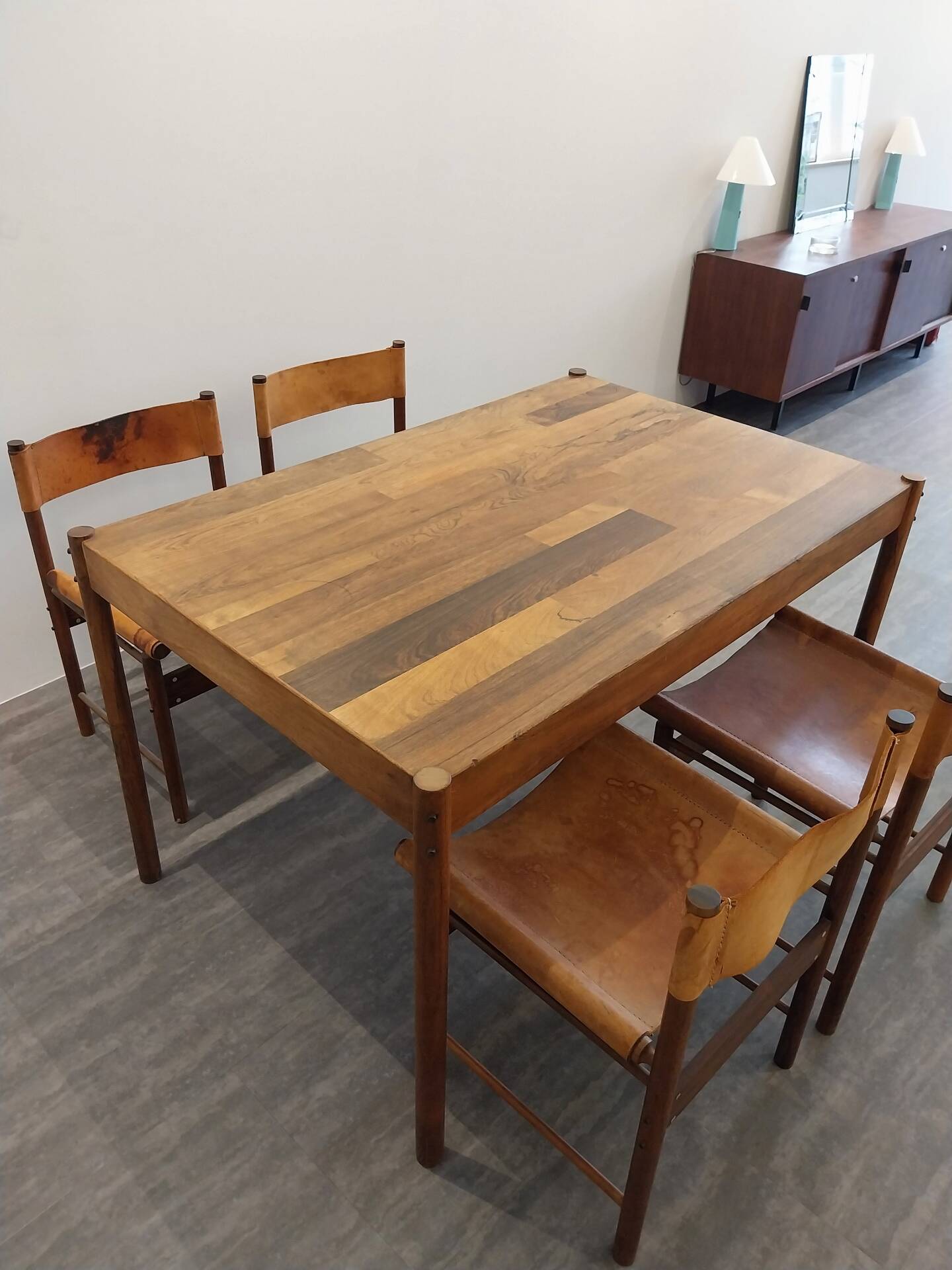Dining table design Jorge Zalszupin