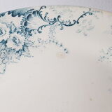 Set of 4 mismatched flat plates from different earthenware, iron earth