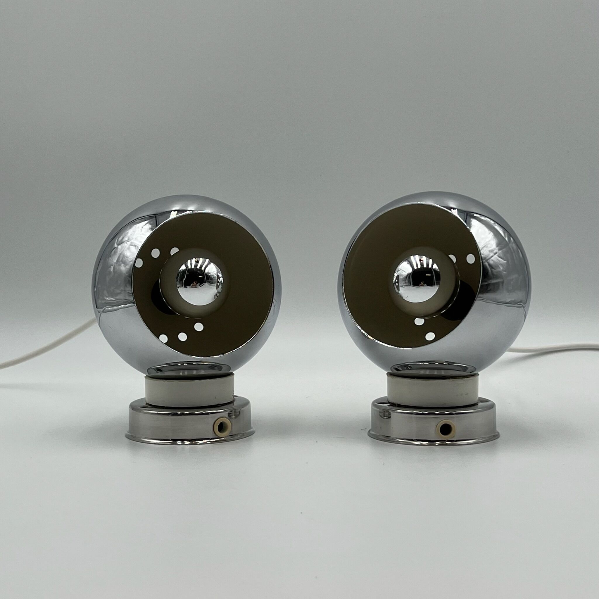 Reggiani Eyeball 60s Lamp Set - chromed globe wall lamps - space age desk lamps