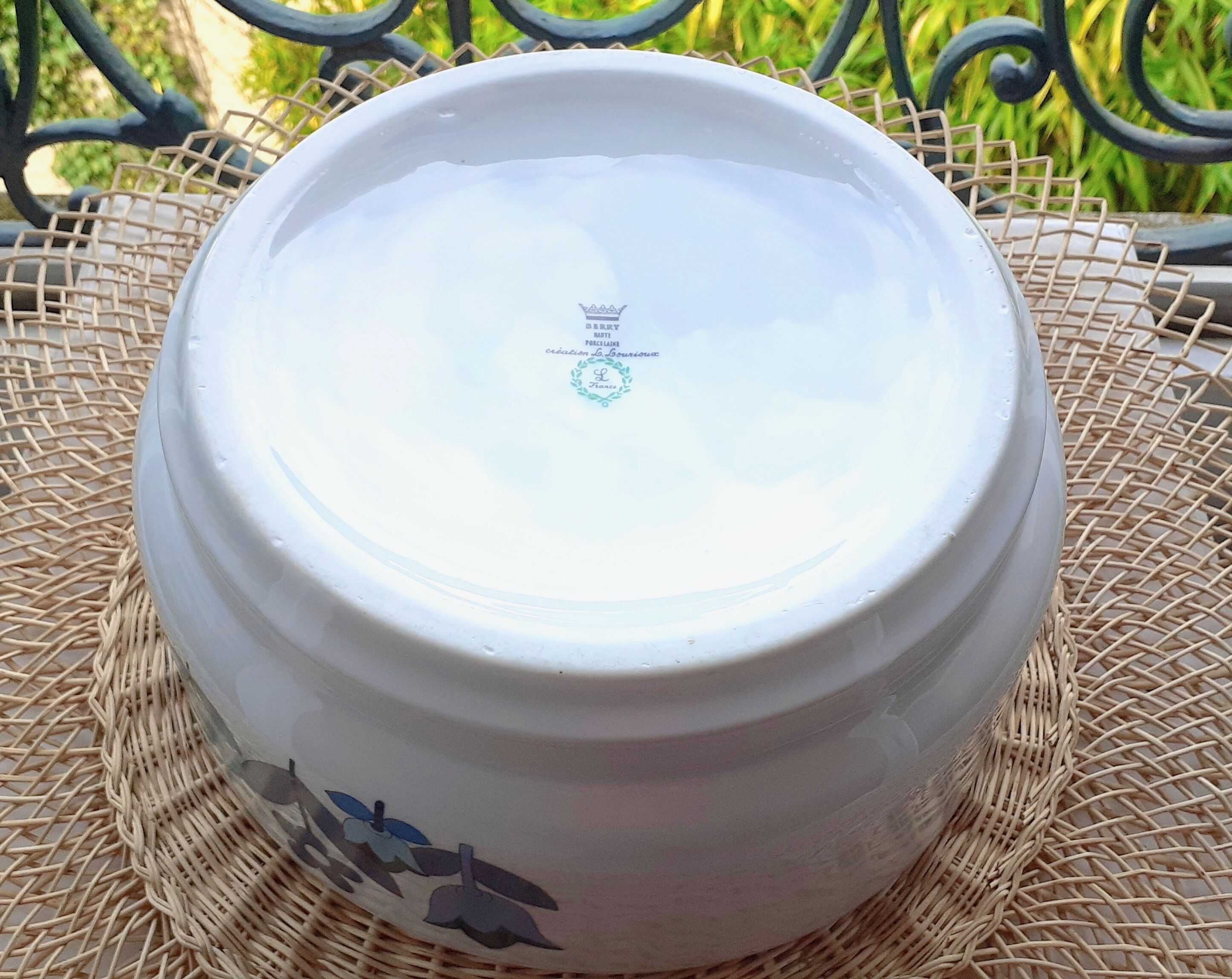 Dish salad bowl 70s porcelain blue flowers