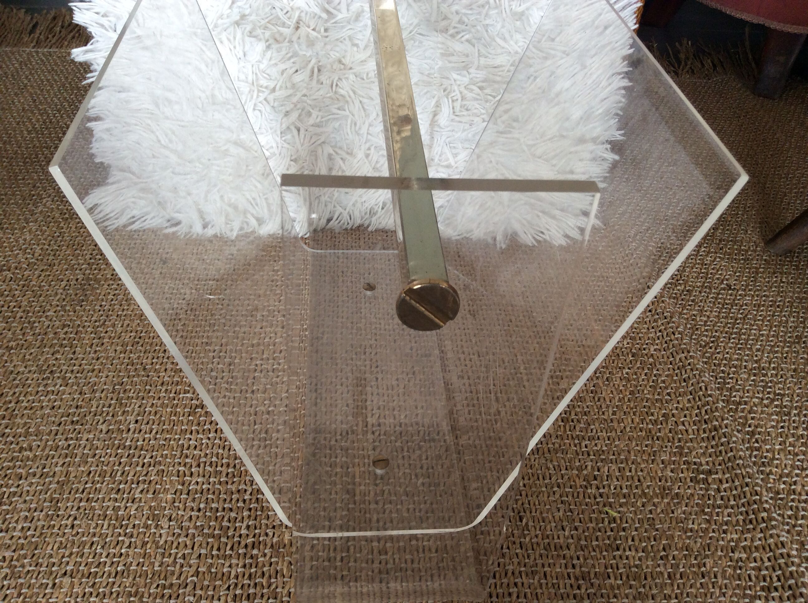 Plexiglas magazine door