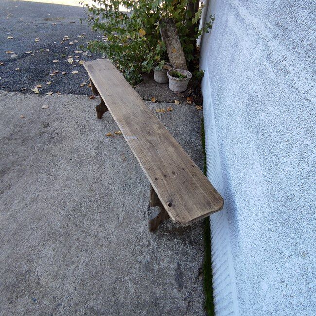 Farm bench