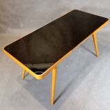 Table basse Jiri Jiroutek par Cesky Nabytok