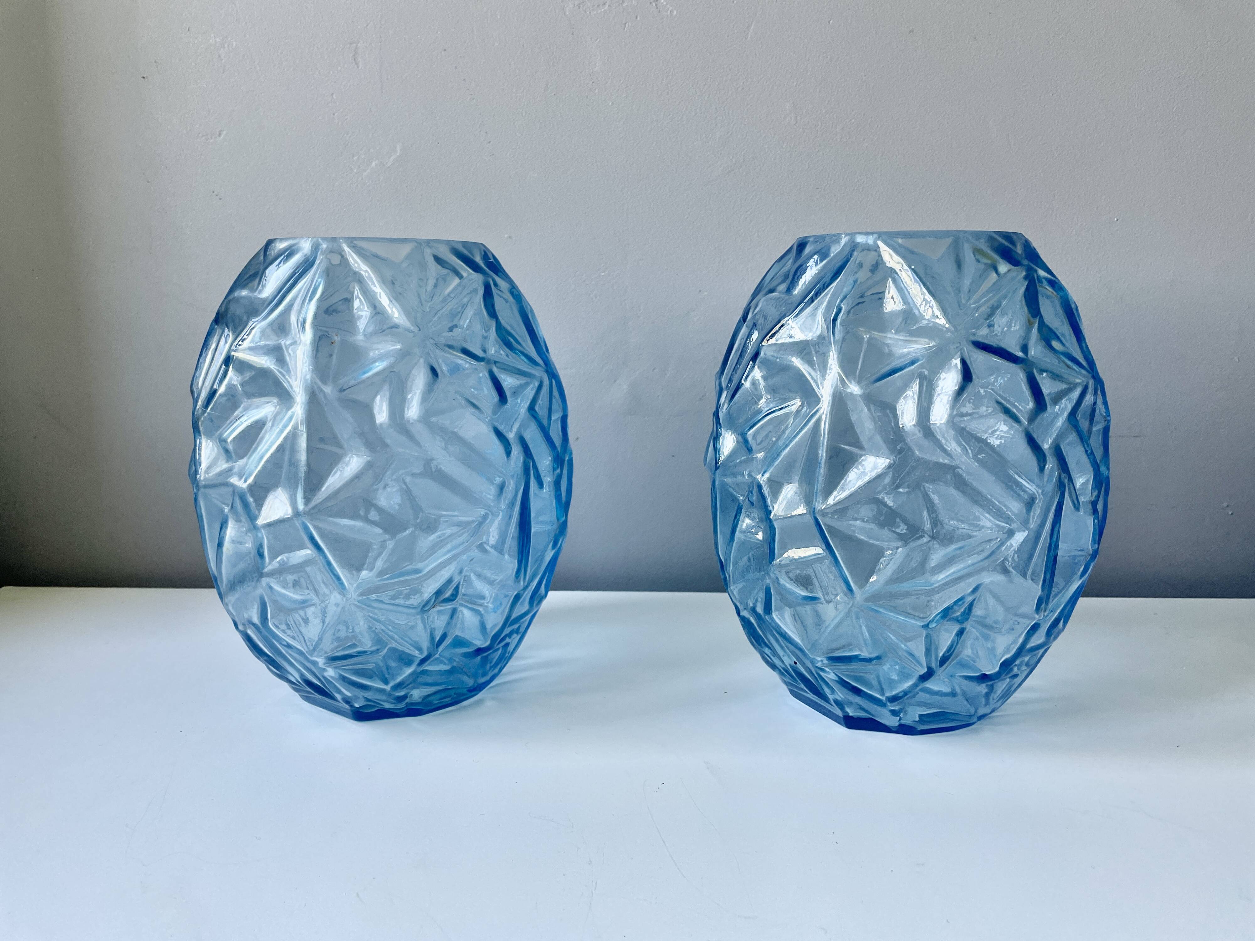 Pair of Art Deco vases in blue glass paste