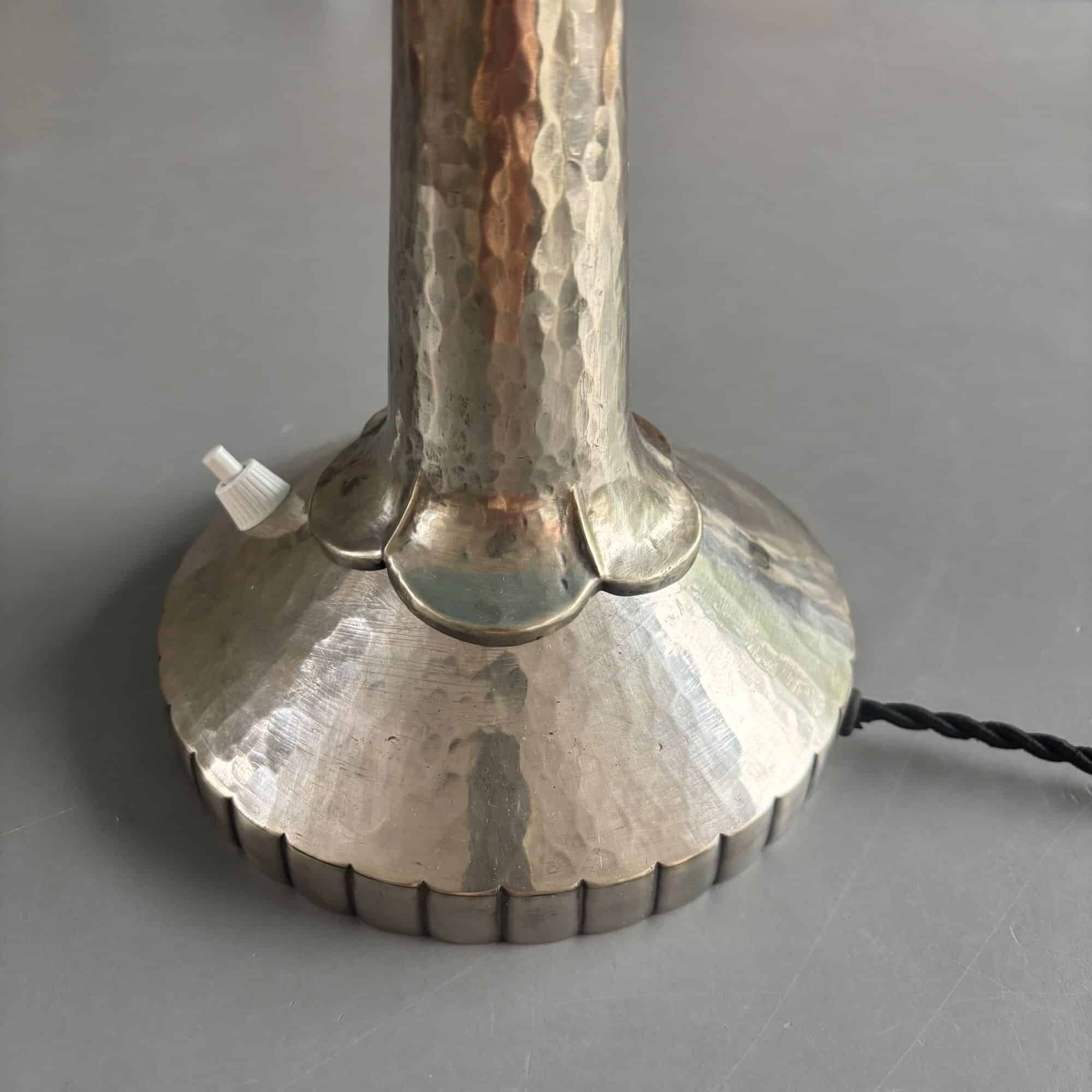 Art Deco table lamp, hammered metal base, glass shade, Degué, France, 1920-30s