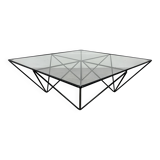 Table basse pyramidale en fil d'acier et verre dans le goût de Piva