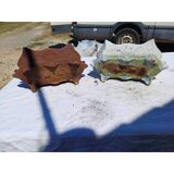 Pair of 1900 cast iron planters from Charleville-Mézières in rococo style