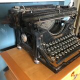 Underwood typewriter