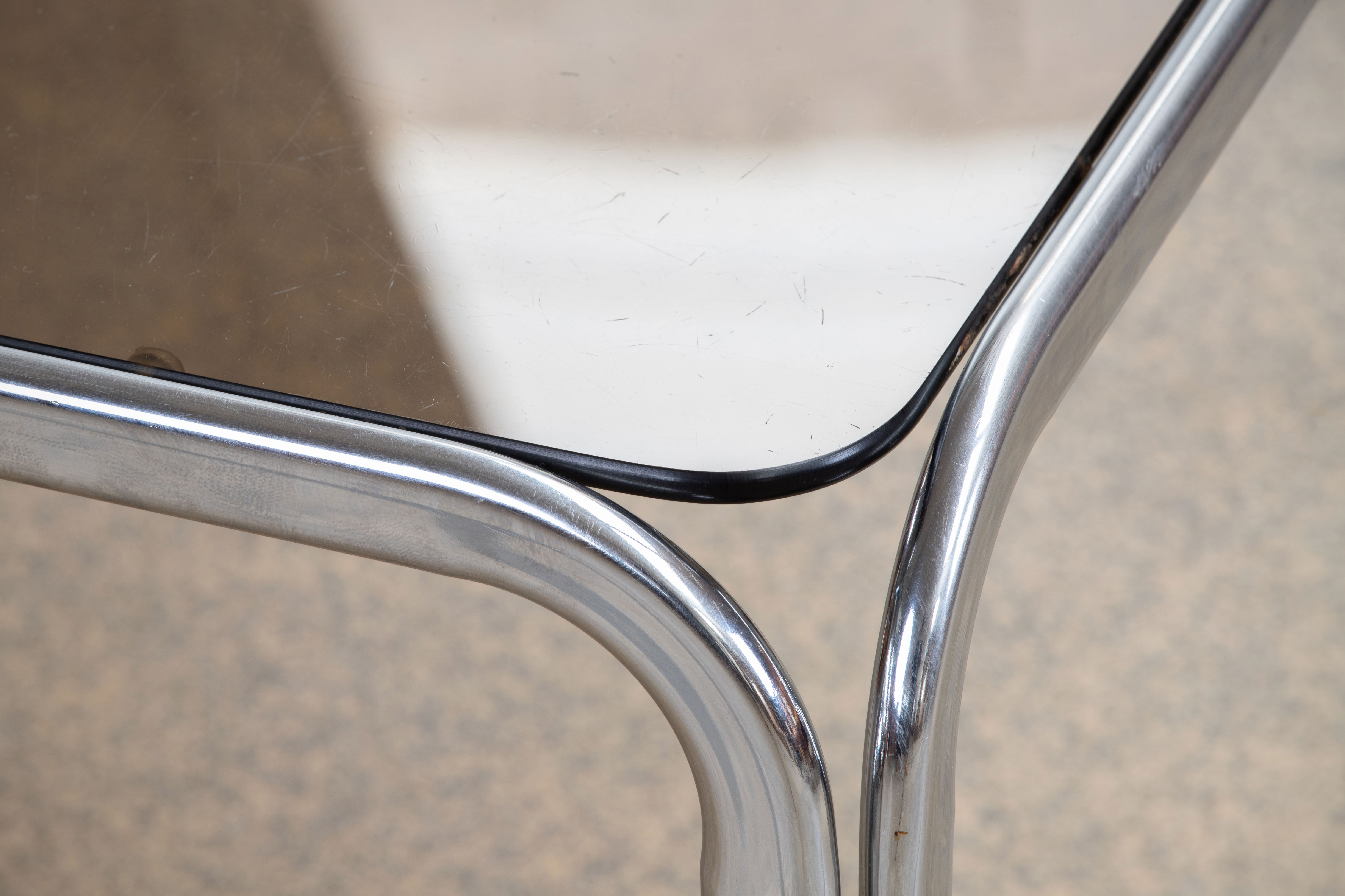 Vintage coffee table – 83 cm