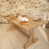 Farmhouse table