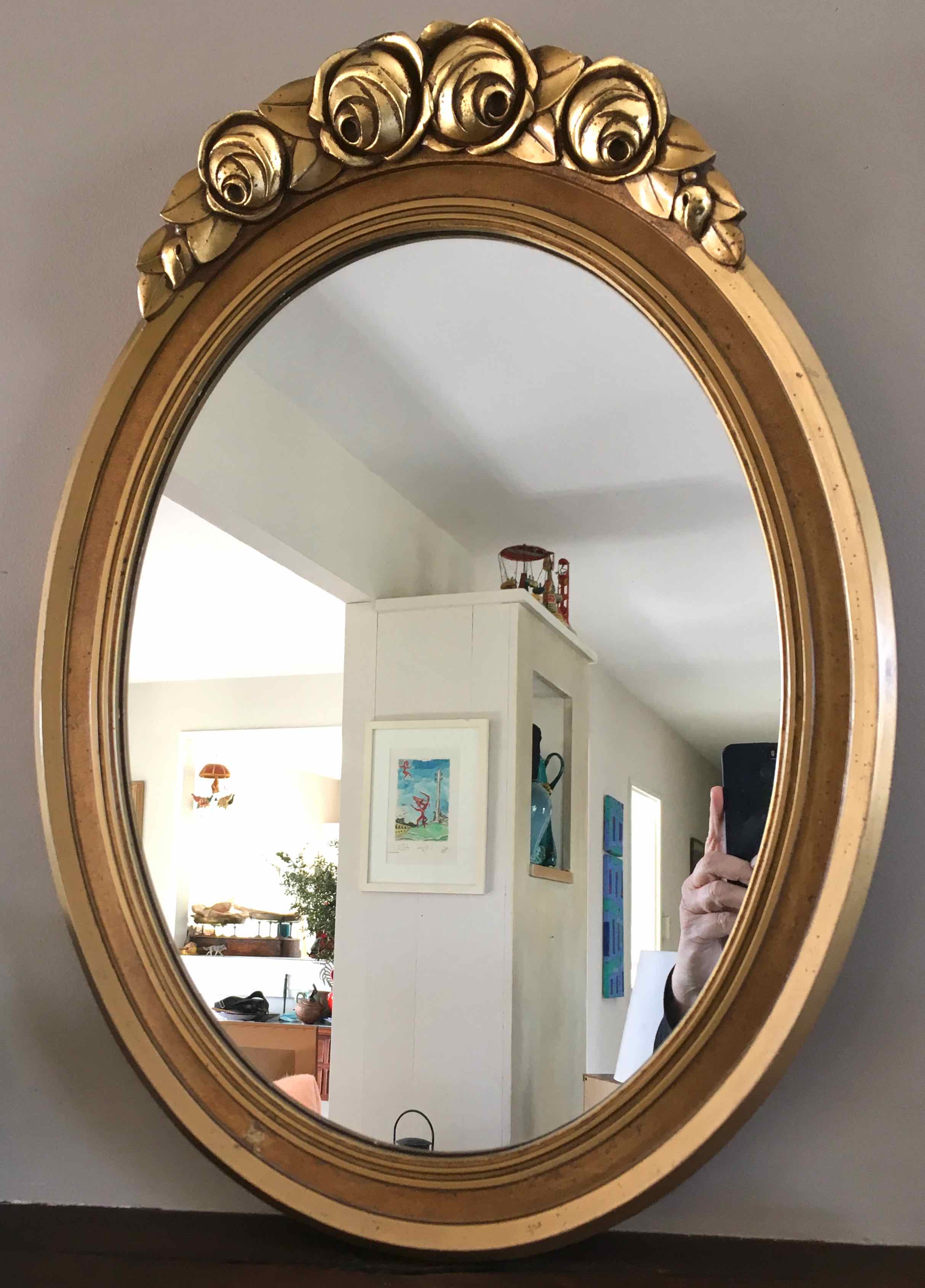 Oval mirror carved gilded wood