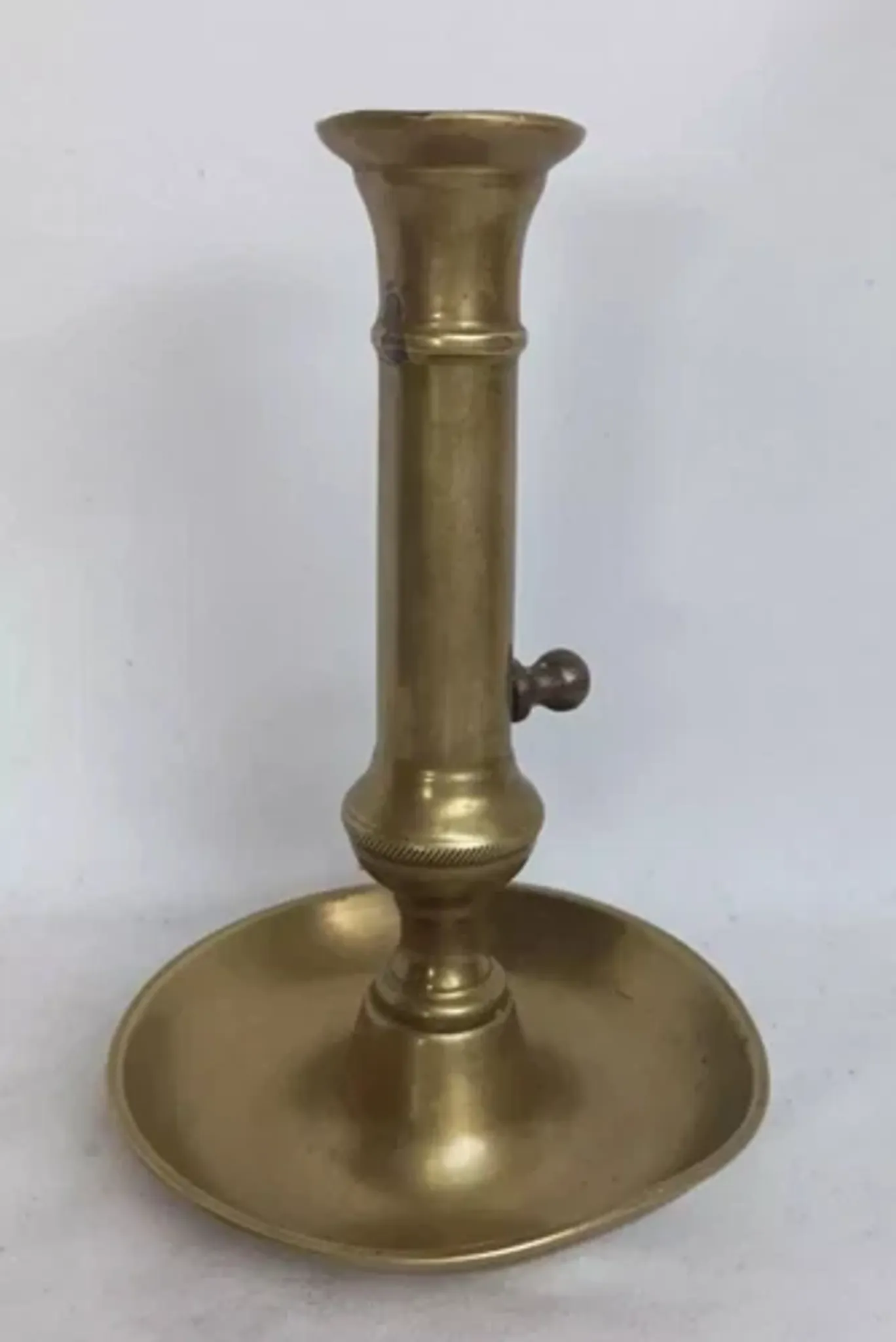 Set of 3 antique push-button bronze candlesticks from the Napoleonic III era.