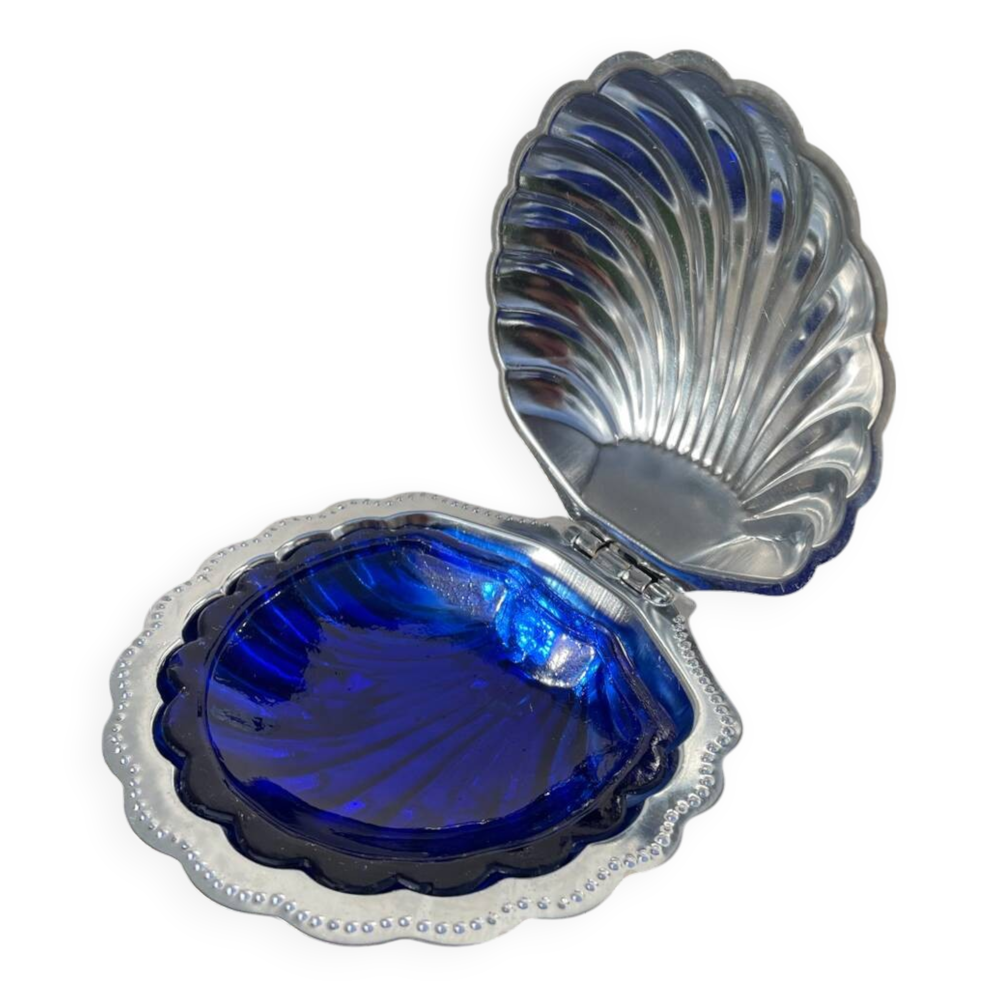 Metal shell butter dish