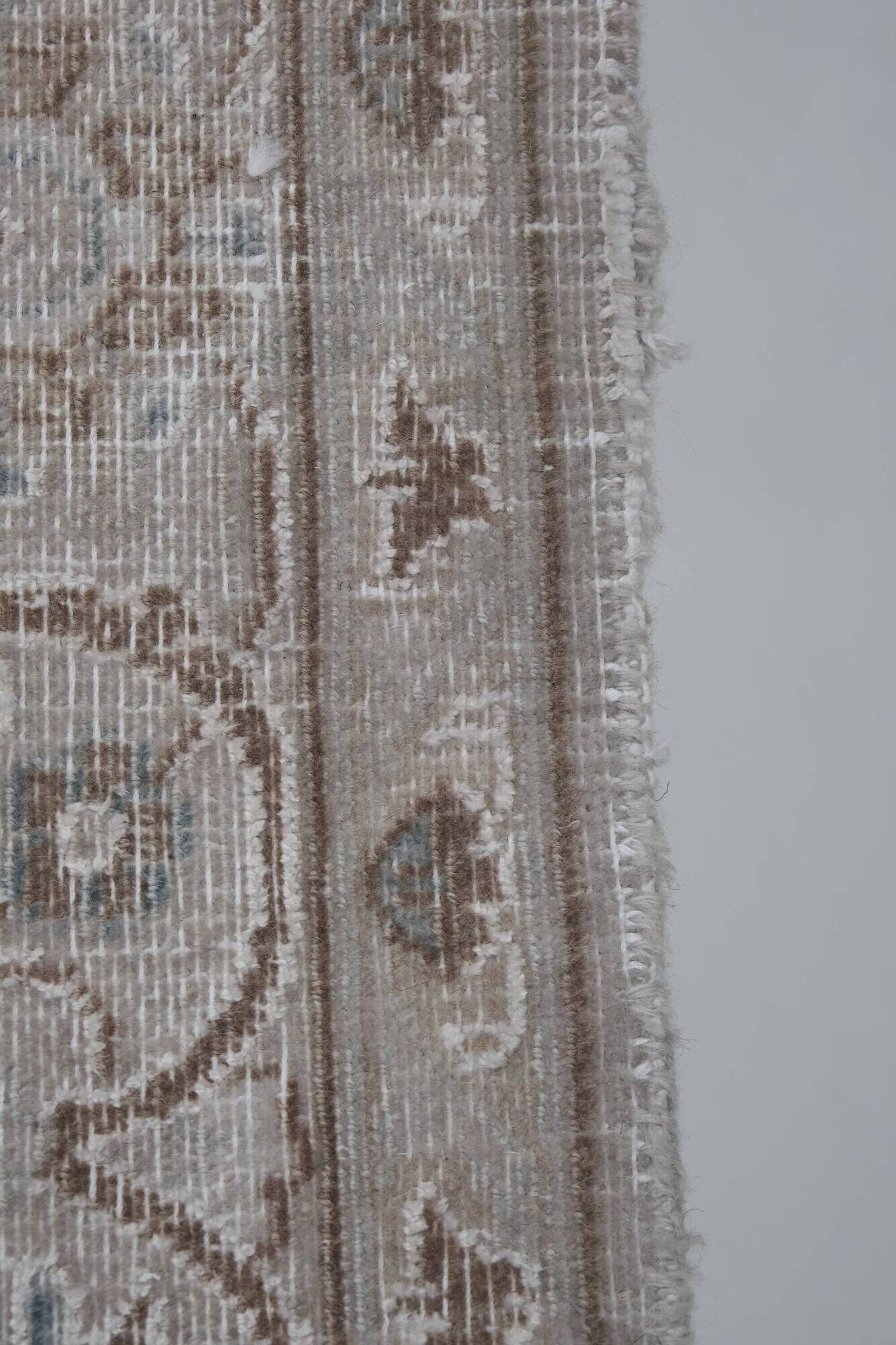 Vintage Turkish Oushak rug 115x203 cm