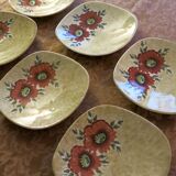 6 antique dessert plates in very good condition