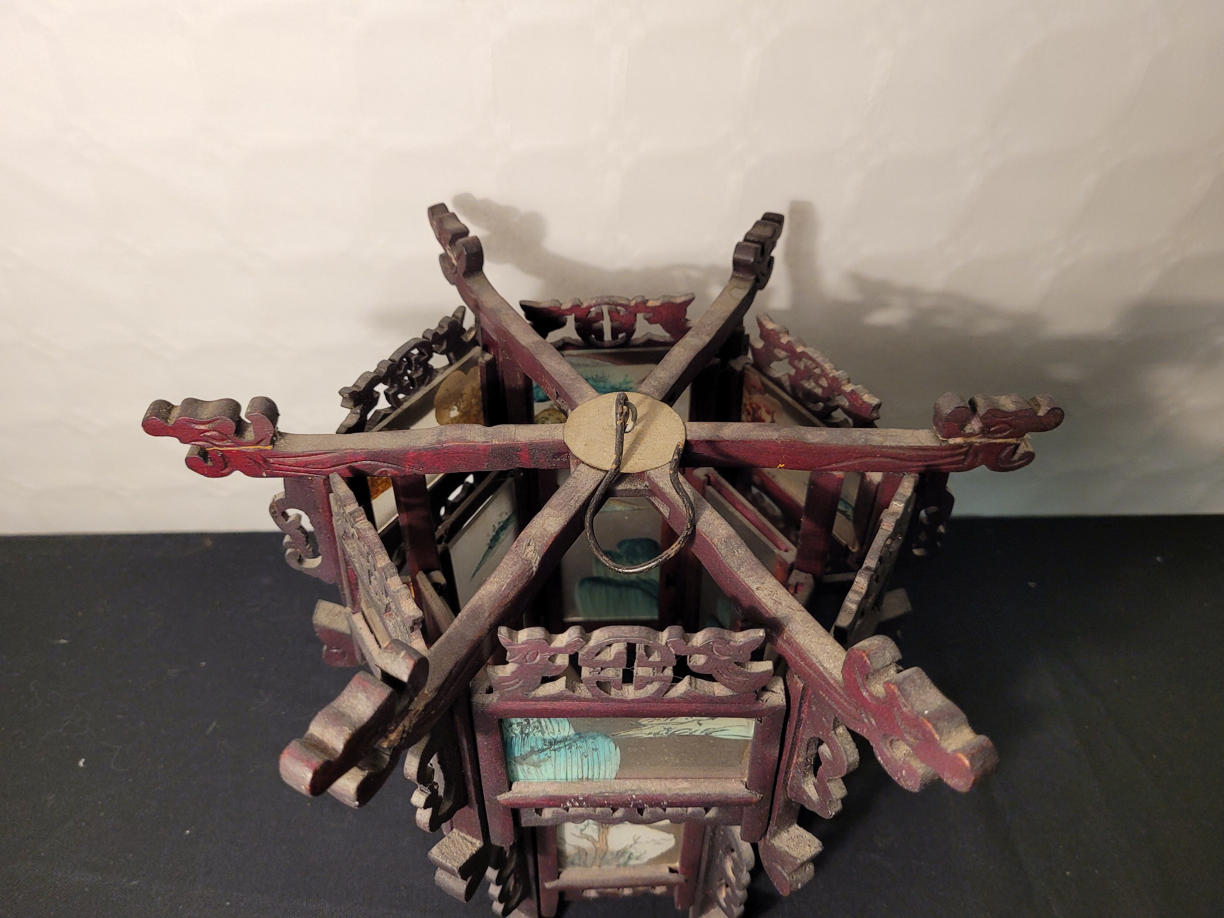 Carved wooden lantern and painted glass - China, Late 19th century