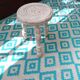 Low tripod tabouret