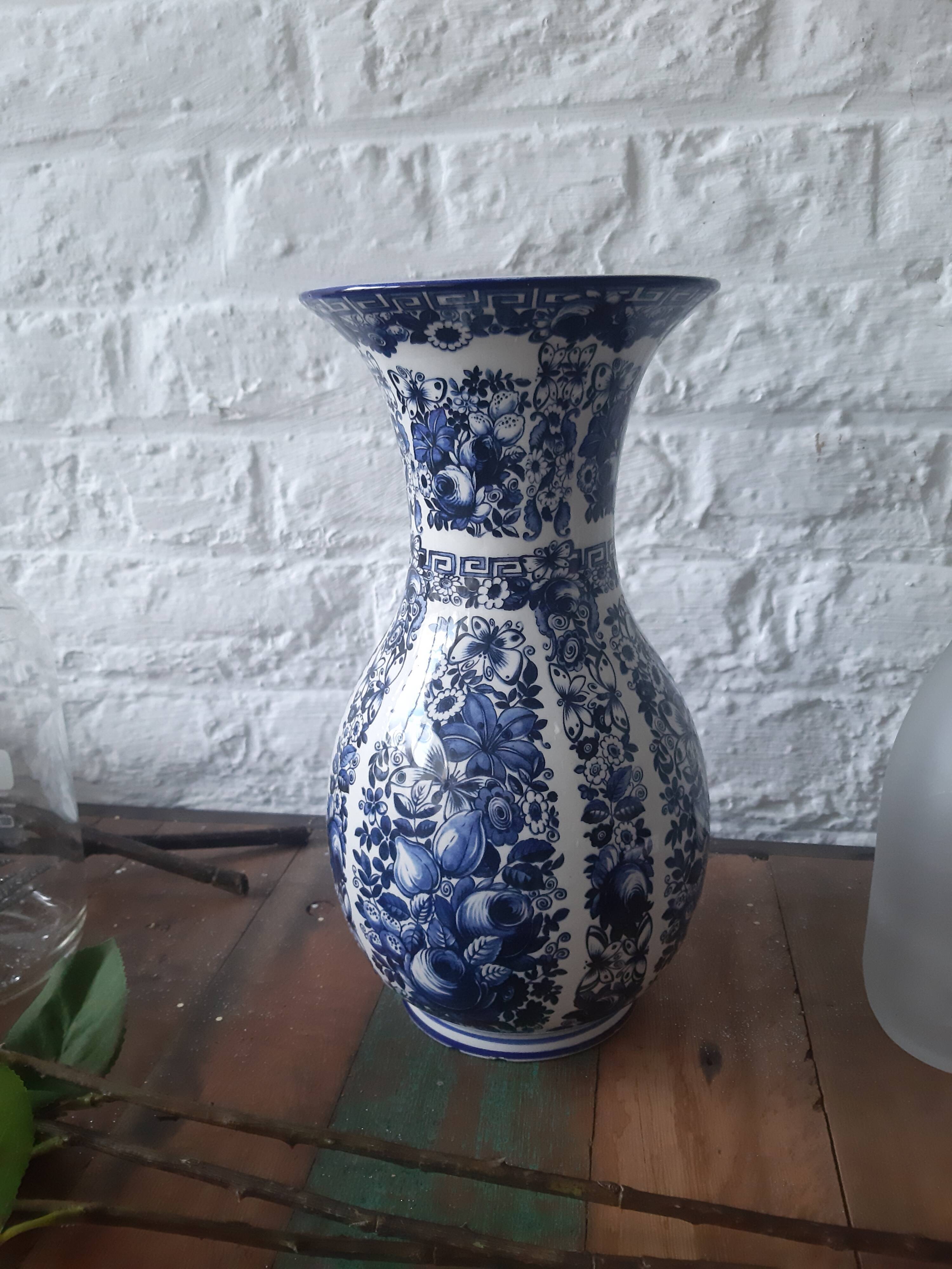 Blue and white Delft earthenware vase