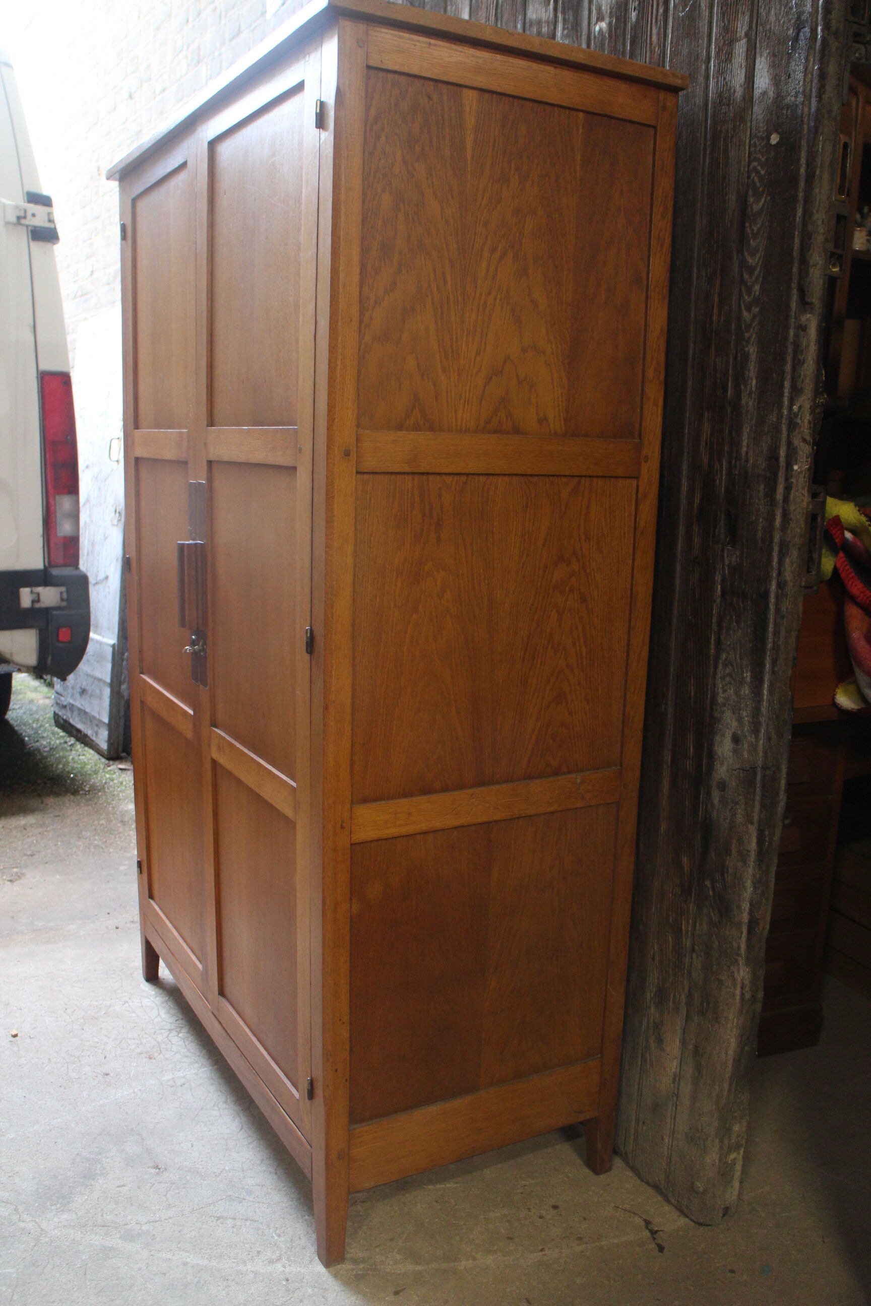 Parisian wardrobe reconstruction period