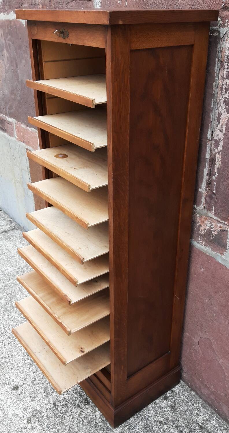 “Star Paris” curtain folder