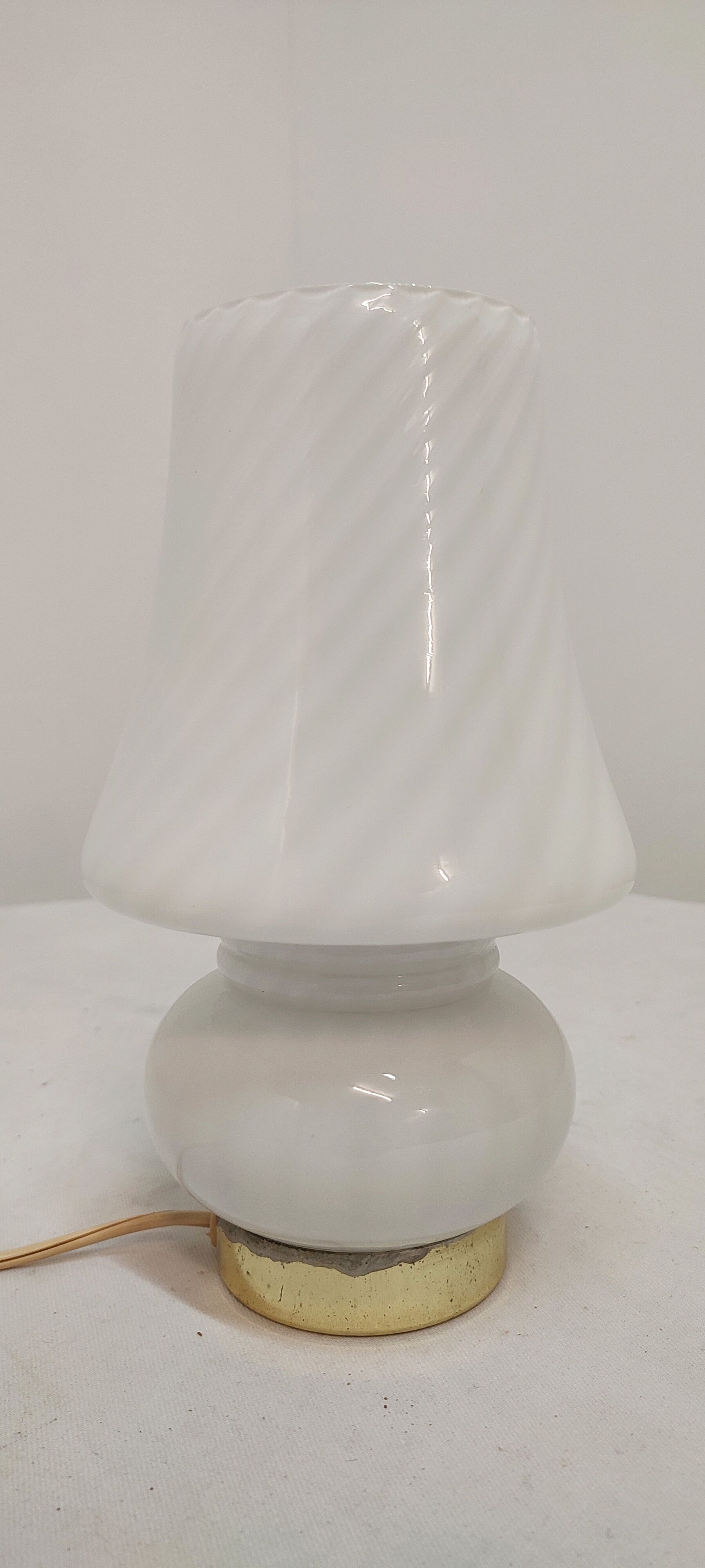 Table lamp "mushroom" of Murano glass. Italy, 1970s.