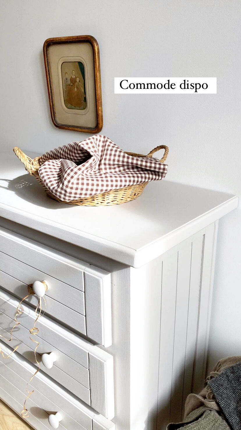Commode vintage