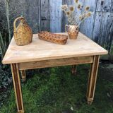 Art deco bistro table