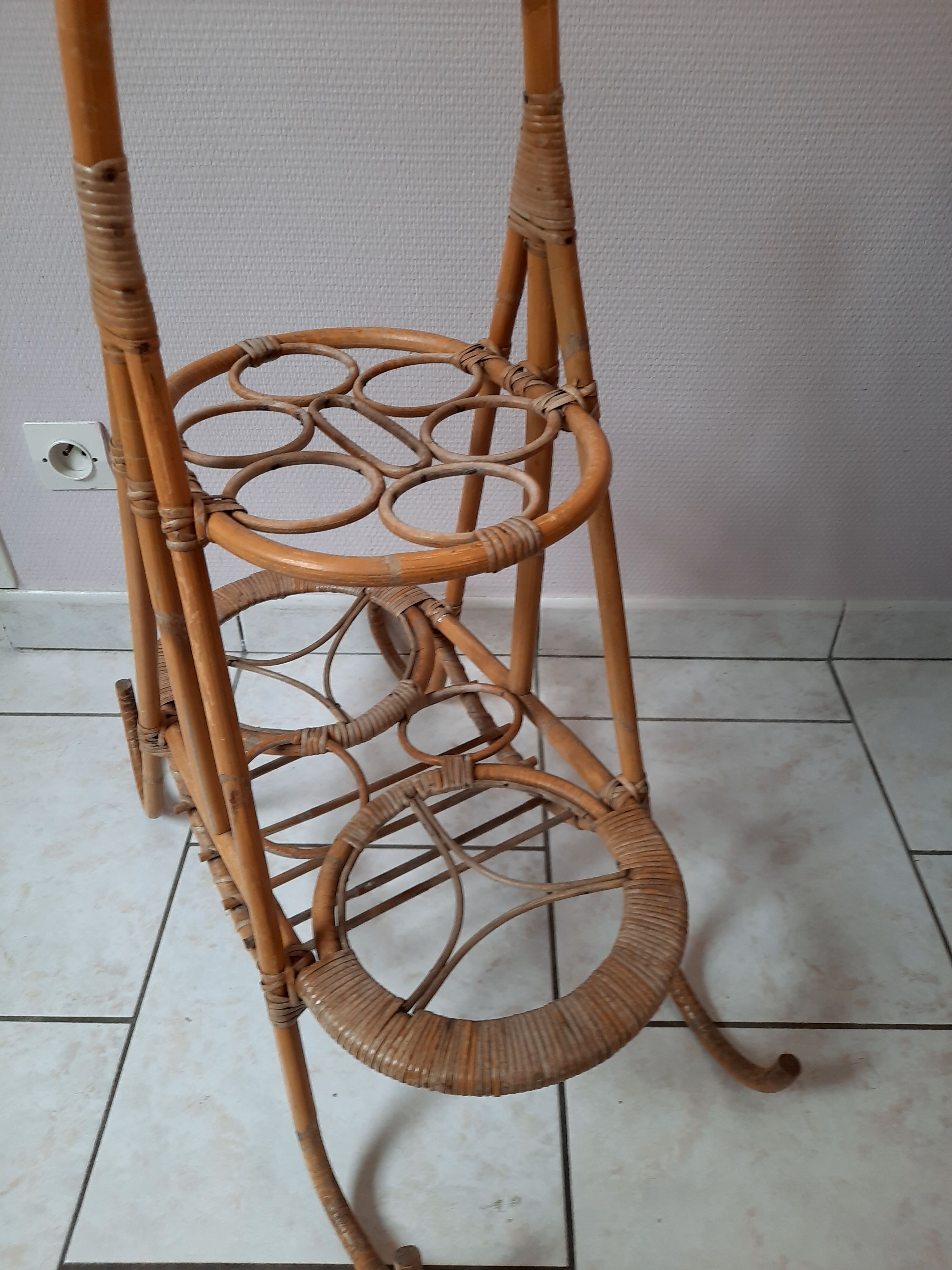 Vintage 70s portable bar