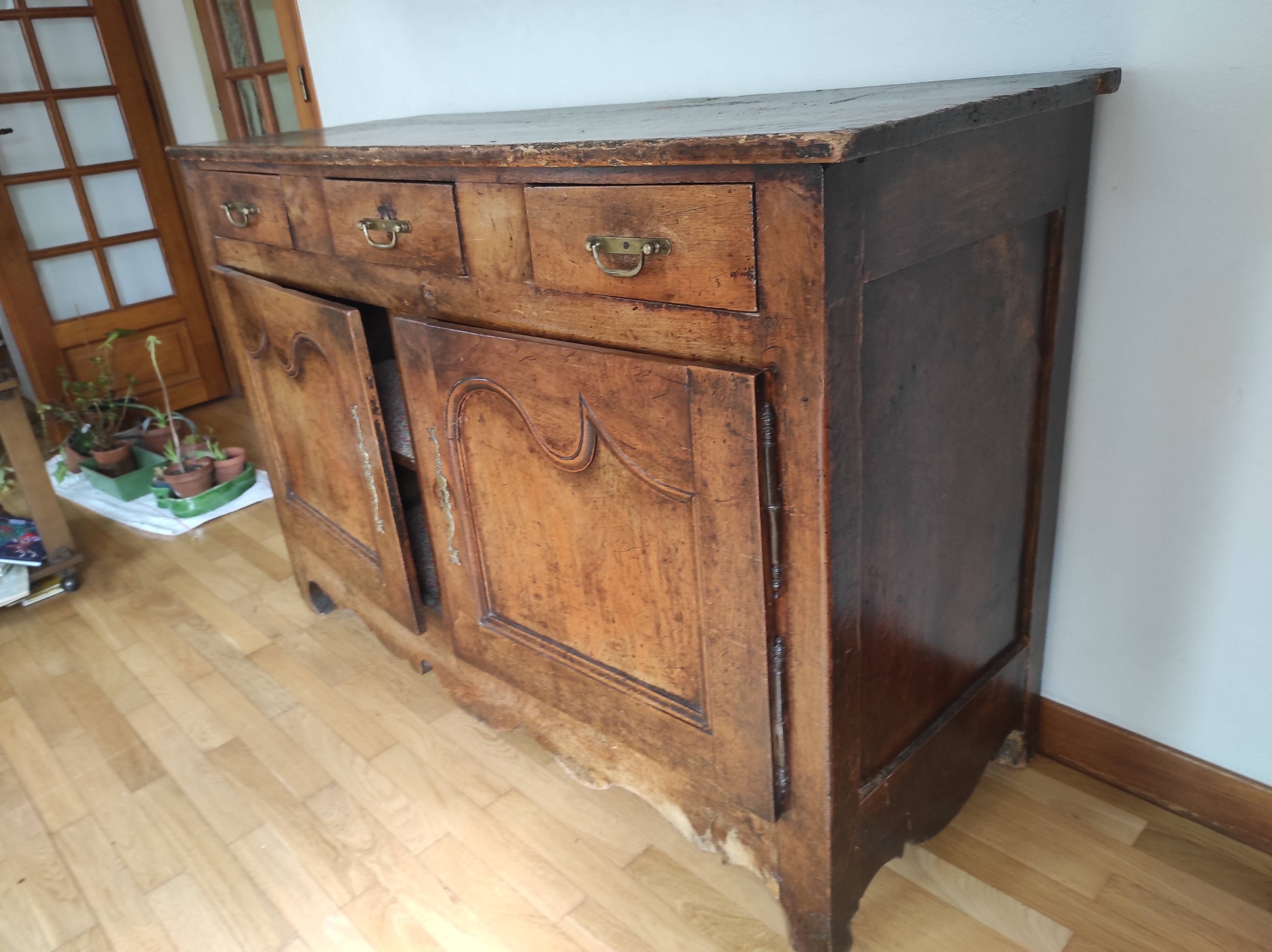 Parisian sideboard 19th century