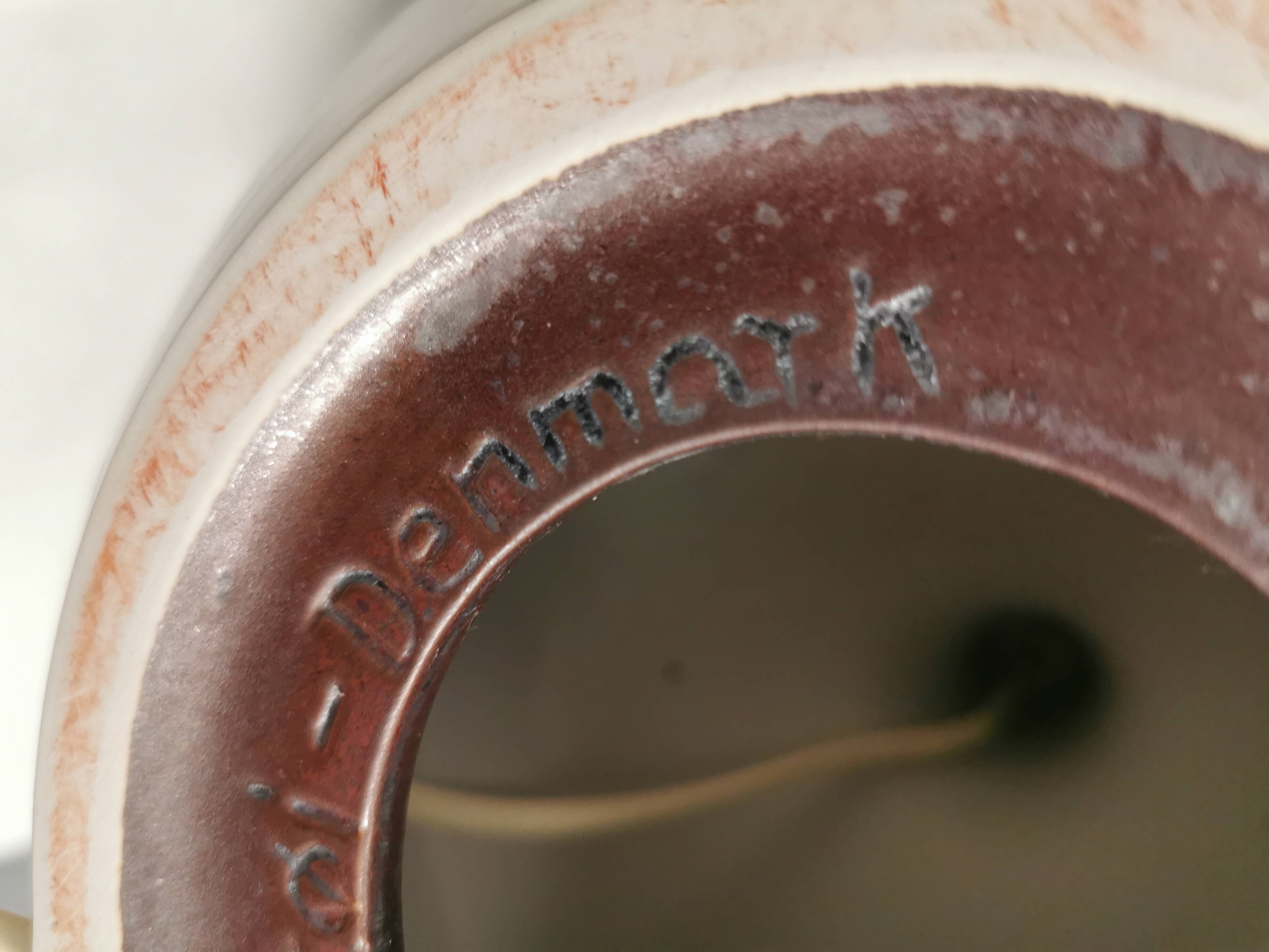 Table lamp in ceramic from Desiree Denmark 1980s.