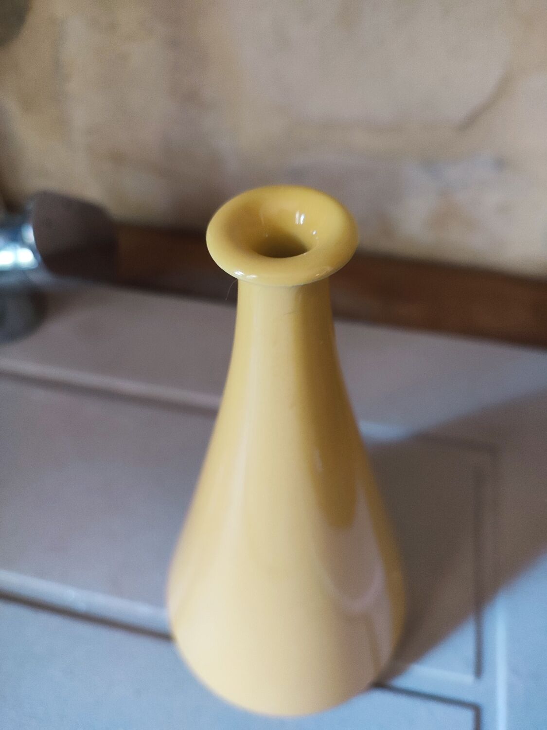 Vase en faïence