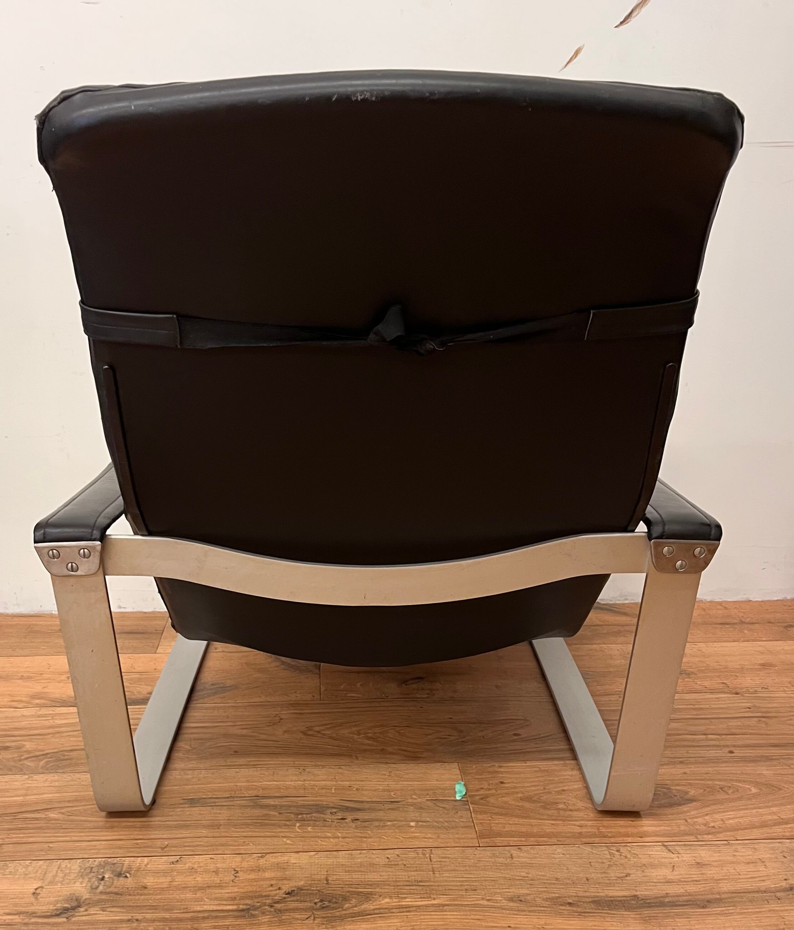 Pulkka armchair by ilmaria lappalainen